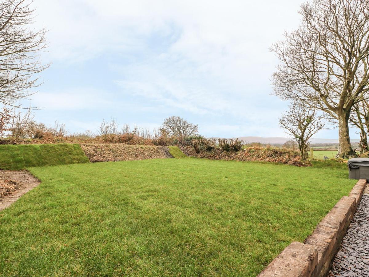 Vila Bwthyn Lan Boncath Exteriér fotografie